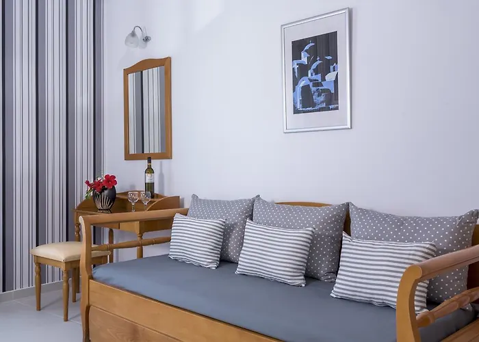 Santellini Hotel